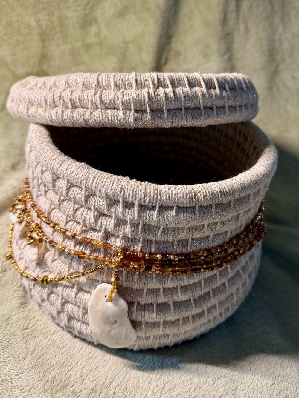 Handmade Art Coiled Basket  with Lid and embellishments of beading and shells - Picture 13 of 15